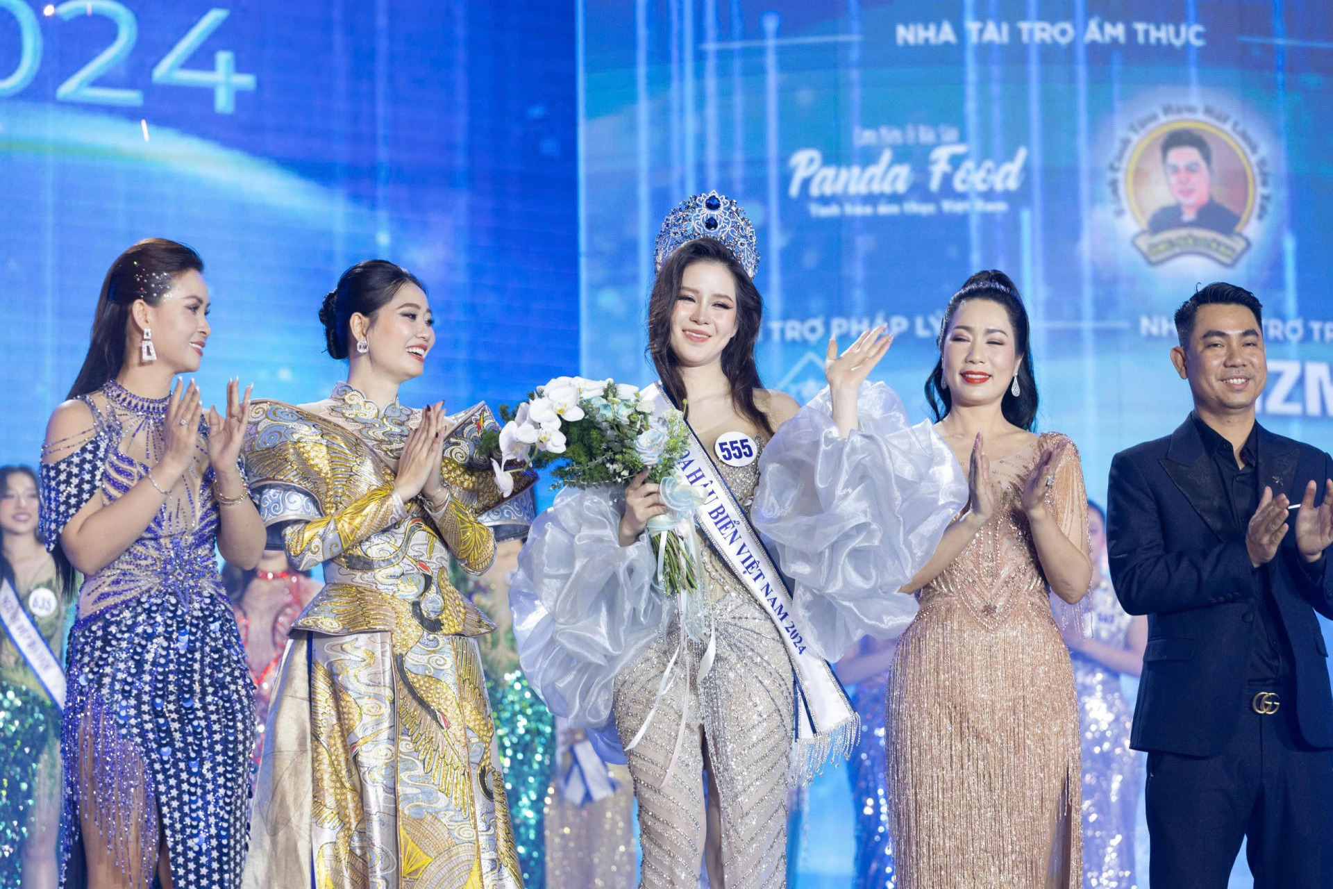 Vì sao Nguyễn Hoài Linh đăng quang Hoa hậu Biển Việt Nam?
