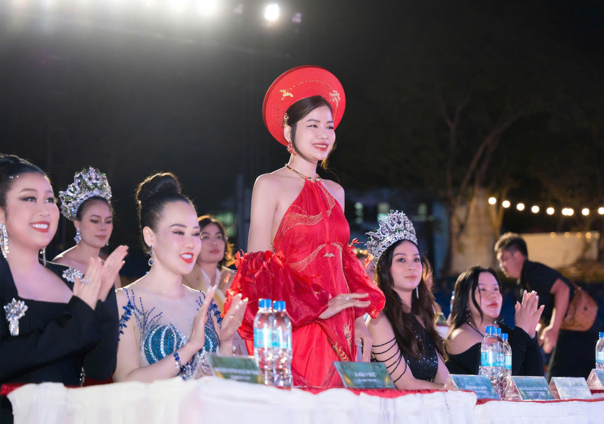 Huấn luyện viên catwalk tại Hoa hậu Doanh nhân Hoàn vũ Việt Nam 2025 - Người đẹp An Nhiên