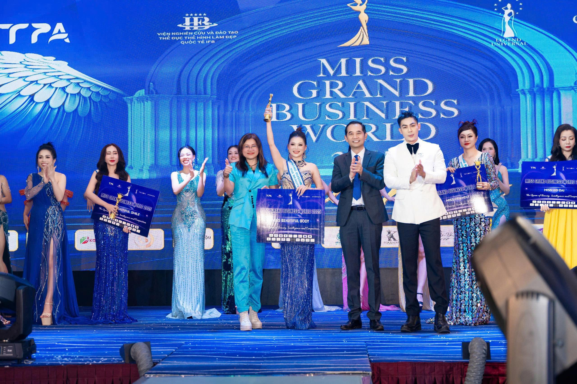 NGUYỄN XUÂN THẢO - TRUNG TÂM LỰC SĨ ĐẸP - ĐỒNG HÀNH CÙNG THÍ SINH TẠI MISS GRAND BUSINESS WORLD 2025