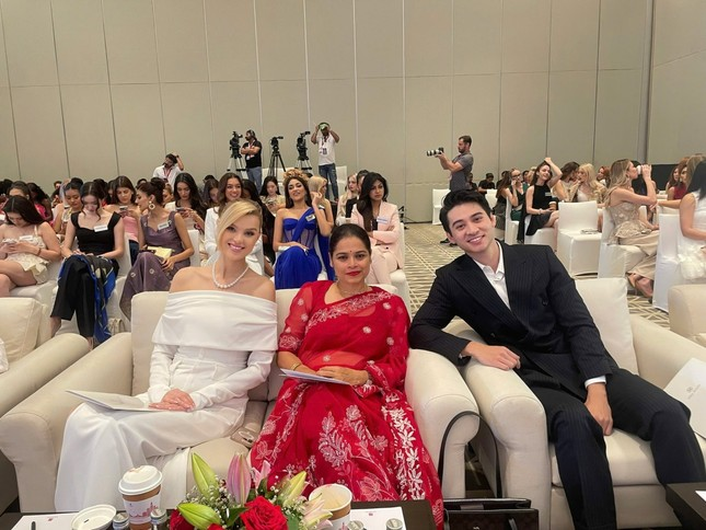 Nam vương Tuấn Ngọc: Từ sàn runway đến ghế nóng Miss World 2025