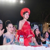 Huấn luyện viên catwalk tại Hoa hậu Doanh nhân Hoàn vũ Việt Nam 2025 - Người đẹp An Nhiên