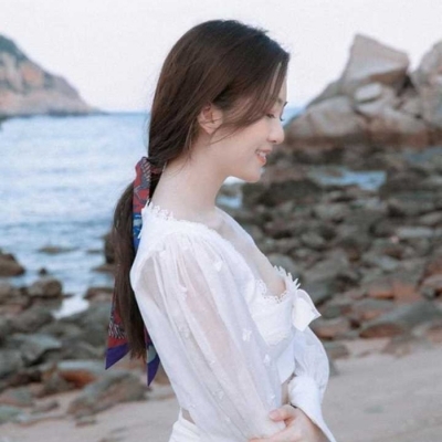 Anh Sa - con gái chủ tịch Tân Hoàng Minh sở hữu gu thời trang tinh tế, 'đắt giá'