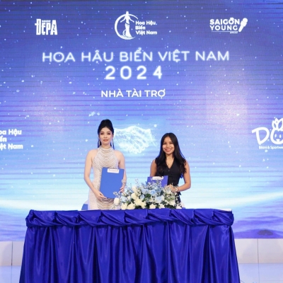 Tại họp báo Hoa Hậu Biển Việt Nam và Thương hiệu áo tắm Dứa Bikini & Sportwear chính thức ký kết hợp tác