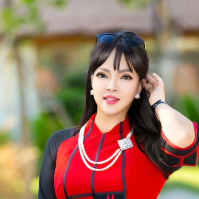 Nghệ nhân quốc gia ngành kim hoàn - Hồ Thị Thanh Hương: Nữ hoàng ngọc trai Việt “Cầm cân nảy mực tại Hoa hậu Doanh nhân Sắc đẹp Việt Nam 2025