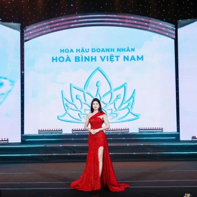 Hoa hậu Lê Liệu -  Phó Chủ tịch cuộc thi Hoa hậu Doanh nhân Hòa bình Việt Nam 2025