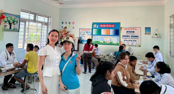 Hoa hậu Nhân ái Nguyễn Ngọc Hiếu đồng hành cùng chương trình thiện nguyện “Chung tay vì sức khỏe cộng đồng” - Nghĩa cử đẹp tại Khánh Hòa