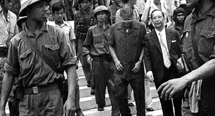 Người thêm ba chữ “không điều kiện” sau lời đầu hàng của Dương Văn Minh