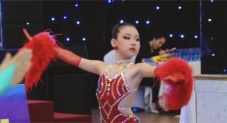 VẬN ĐỘNG VIÊN LAI GIA LINH – CHỦ NHÀ ẤN TƯỢNG TẠI GIẢI KHIÊU VŨ THỂ THAO VÀ NGHỆ THUẬT CÚP THIÊN NAM MỞ RỘNG LẦN 1 – 2025